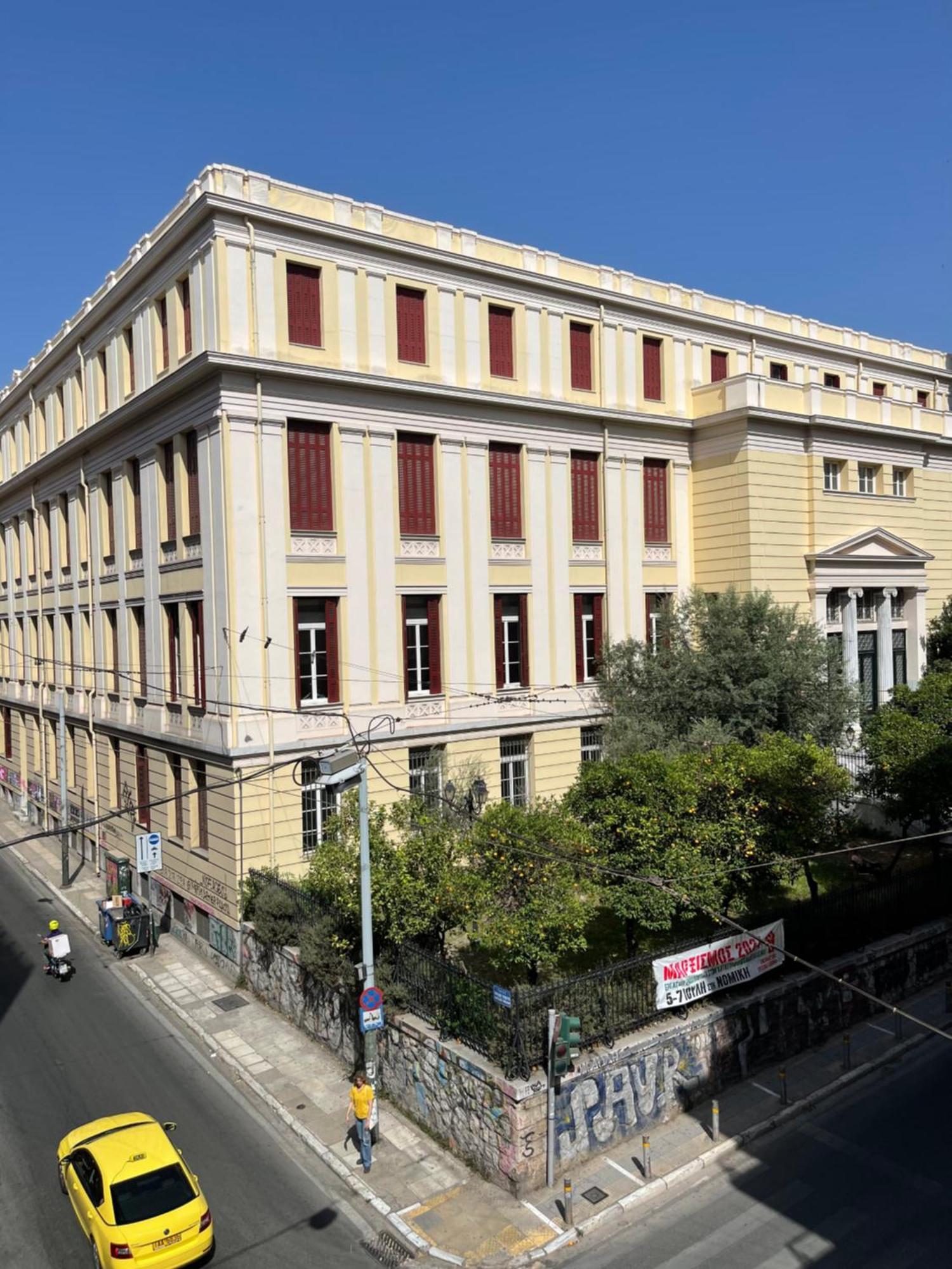 Spacious Athenian 2 Bedroom Apartment Next Metro And Museum Esterno foto